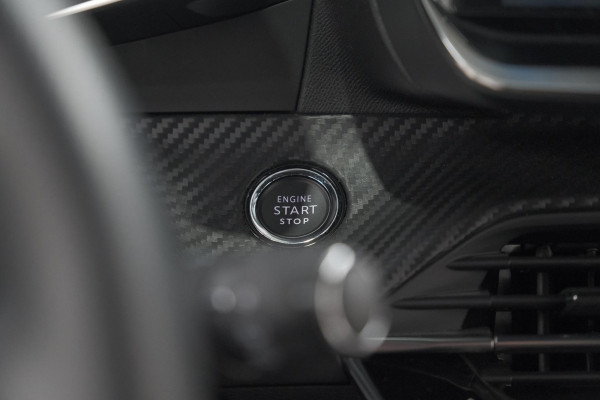 Peugeot 2008 PureTech 130 EAT8 GT | Camera | Dodehoekdetectie | Apple Carplay | Pack Winter