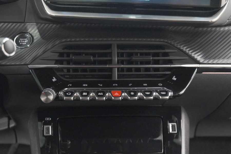 Peugeot 2008 PureTech 130 EAT8 GT | Camera | Dodehoekdetectie | Apple Carplay | Pack Winter