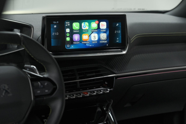 Peugeot 2008 PureTech 130 EAT8 GT | Camera | Dodehoekdetectie | Apple Carplay | Pack Winter