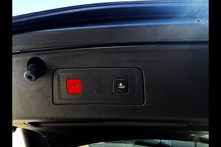 Peugeot 508 SW 1.6 HYbrid Peugeot Sport Engineered Carplay_3d Camera