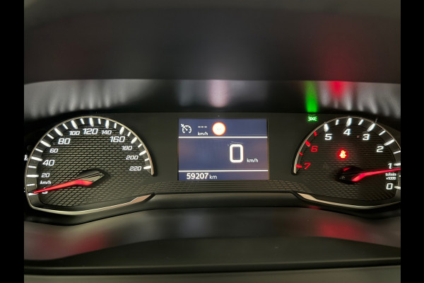Peugeot 2008 1.2 PureTech Active Pack|Navi|Camera|Trekhaak