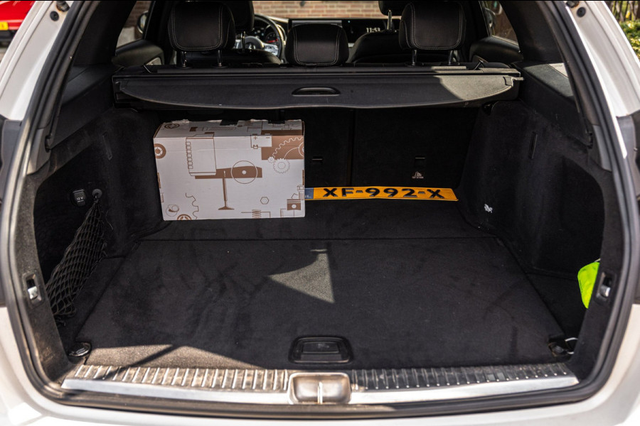 Mercedes-Benz C-Klasse Estate 180 AMG | MY 2019 | NL - Auto | Leer | Trekhaak