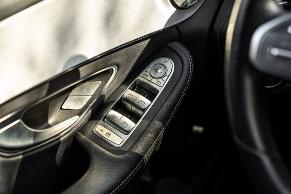 Mercedes-Benz C-Klasse Estate 180 AMG | MY 2019 | NL - Auto | Leer | Trekhaak