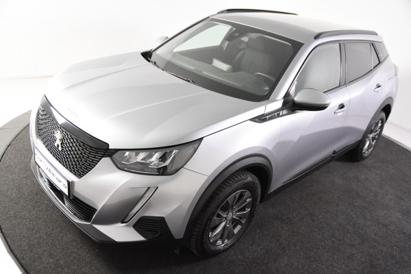 Peugeot 2008 1.5 BlueHDi Style *1ste Eigenaar*Navigatie*Trekhaak*Stoelverwarming*