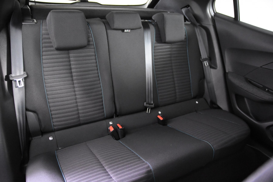 Peugeot 2008 1.5 BlueHDi Style *1ste Eigenaar*Navigatie*Trekhaak*Stoelverwarming*