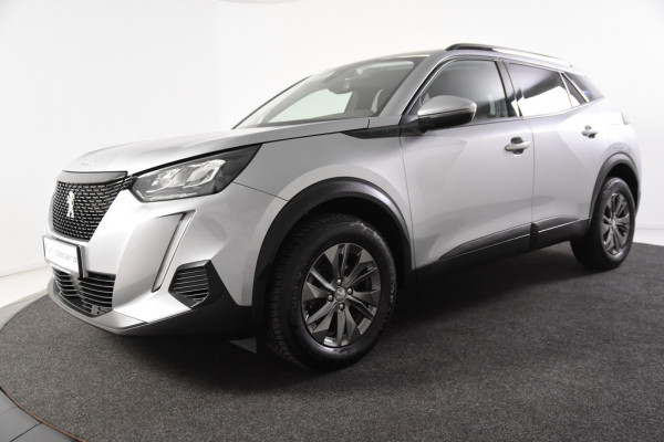 Peugeot 2008 1.5 BlueHDi Style *1ste Eigenaar*Navigatie*Trekhaak*Stoelverwarming*