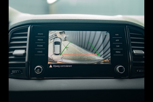 Škoda Karoq 1.5 TSI ACT Sportline Business | Camera | Adapt. Cr. | Stoel & Stuur verw. | Prijs Rijklaar!!
