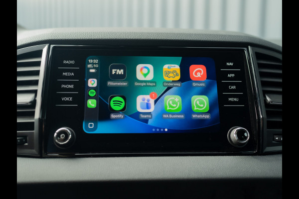 Škoda Karoq 1.5 TSI ACT Sportline Business | Camera | Adapt. Cr. | Stoel & Stuur verw. | Prijs Rijklaar!!