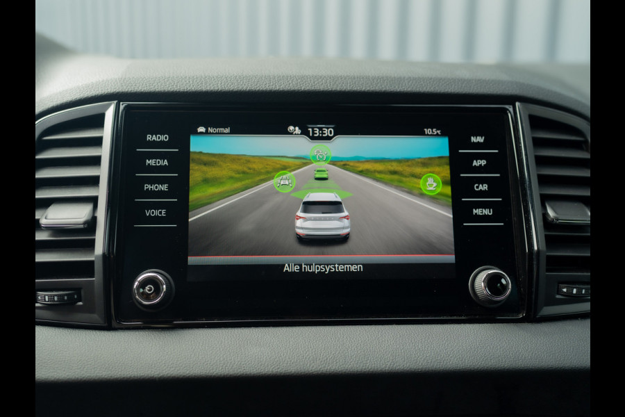 Škoda Karoq 1.5 TSI ACT Sportline Business | Camera | Adapt. Cr. | Stoel & Stuur verw. | Prijs Rijklaar!!