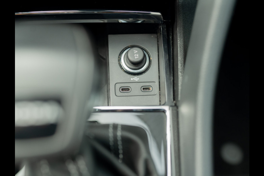 Škoda Karoq 1.5 TSI ACT Sportline Business | Camera | Adapt. Cr. | Stoel & Stuur verw. | Prijs Rijklaar!!