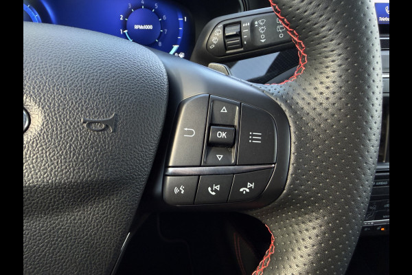 Ford Focus 1.5 ST Line X Business / Automaat / Carplay / Camera / Keyless / Sensoren V+A /