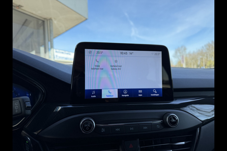 Ford Focus 1.5 ST Line X Business / Automaat / Carplay / Camera / Keyless / Sensoren V+A /