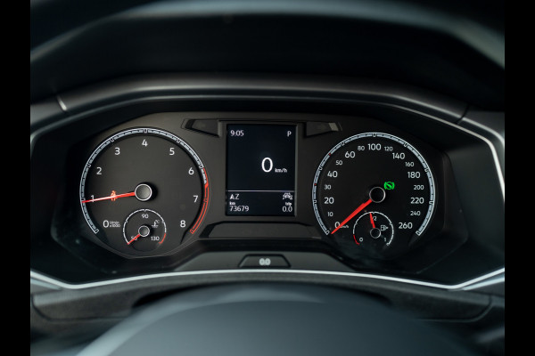 Volkswagen T-Roc 1.5 TSI Active | Stoelverw. | Apple Carplay / Android Auto | Prijs Rijklaar!!