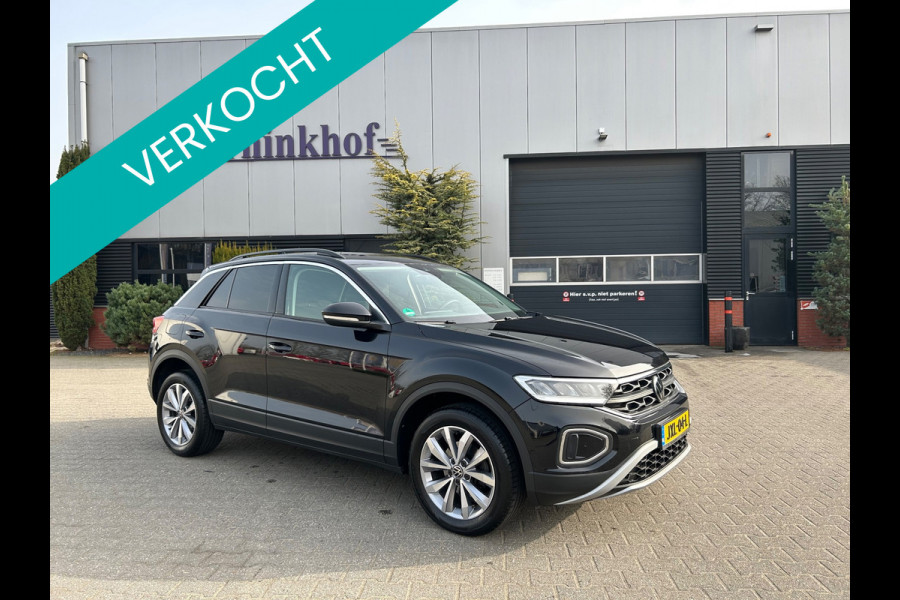 Volkswagen T-Roc 1.5 TSI Life Business, Adaptive cruise, virtual cockpit, carplay, stoelverw.