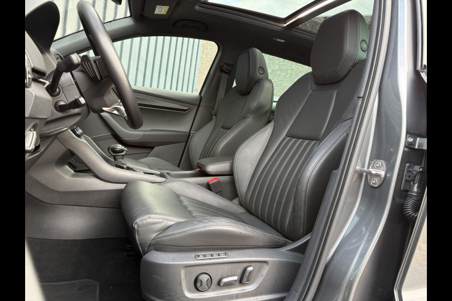 Škoda Karoq 1.5 TSI ACT Sportline Business | Pano | Trekhaak wegkl. | Stoelgeheugen | 360 Camera | Prijs Rijklaar!!