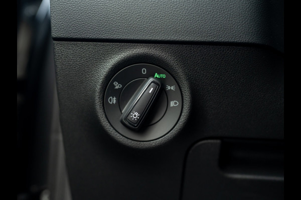 Škoda Karoq 1.5 TSI ACT Sportline Business | Pano | Trekhaak wegkl. | Stoelgeheugen | 360 Camera | Prijs Rijklaar!!