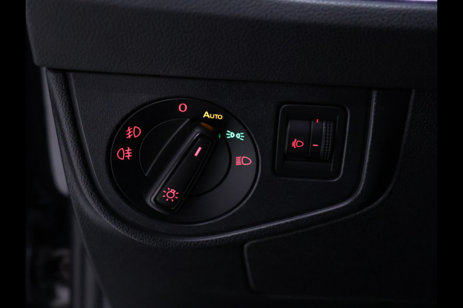 Volkswagen Polo 1.0 TSI Highline [APPLE CARPLAY, ANDROID AUTO, AUTOMATISCH DIMLICHT, CLIMATE CONTROL, CRUISE CONTROL, NIEUWSTAAT]