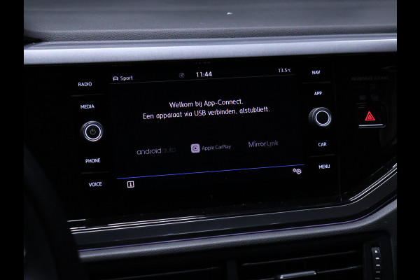 Volkswagen Polo 1.0 TSI Highline [APPLE CARPLAY, ANDROID AUTO, AUTOMATISCH DIMLICHT, CLIMATE CONTROL, CRUISE CONTROL, NIEUWSTAAT]