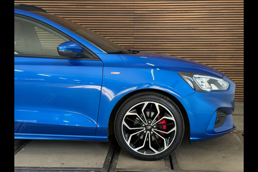Ford Focus 1.5 EcoBoost ST Line Business | 184PK | Pano | Full LED | Comfort-Pack | Winter-Pack | ST Styling-Pack | SYNC3-APPLink