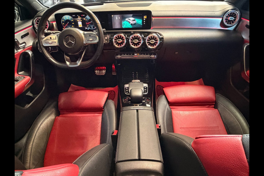 Mercedes-Benz A-Klasse 200 Premium AMG PAKKET l SFEERVERL. l PANO