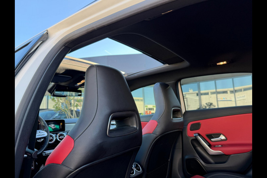 Mercedes-Benz A-Klasse 200 Premium AMG PAKKET l SFEERVERL. l PANO