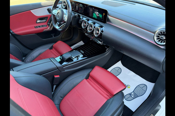 Mercedes-Benz A-Klasse 200 Premium AMG PAKKET l SFEERVERL. l PANO