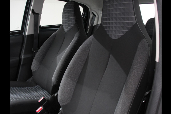 Peugeot 108 1.0 e-VTi Active Airco Bluetooth Led DAB 5 deurs