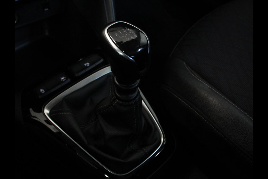 Opel Corsa 1.2 turbo 102pk Elegance | Navigatie | Apple Carplay/Android Auto | Climate Control | Camera | Parkeer sensoren V+A | Lichtmetalen Velgen | Cruise Control