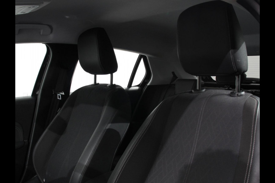 Opel Corsa 1.2 turbo 102pk Elegance | Navigatie | Apple Carplay/Android Auto | Climate Control | Camera | Parkeer sensoren V+A | Lichtmetalen Velgen | Cruise Control