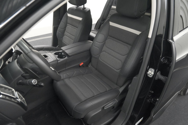 Citroën C5 Aircross 1.2 Hybrid 136 Plus | Camera | Navigatie | Parkeersensoren | Apple Carplay