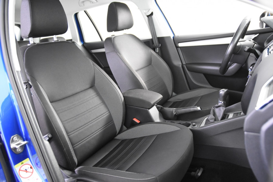 Škoda Octavia Combi 1.0 TSI Greentech Ambition *1ste Eigenaar*Navigatie*PDC*Trekhaak*