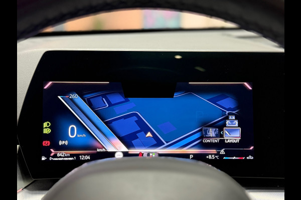 BMW X1 BMW sDrive20i M Sport Pano Sportstoelen ACC Trekhaak Navi LED Camera Carplay