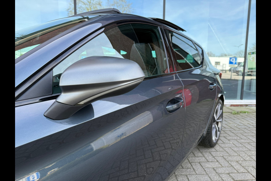Seat Leon 1.5 eTSI FR Launch Edition - Automaat - schuif-/kanteldak - Beats - Trekhaak - Org.NL