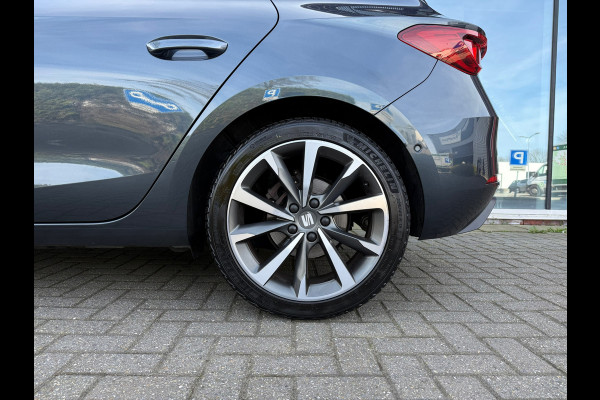 Seat Leon 1.5 eTSI FR Launch Edition - Automaat - schuif-/kanteldak - Beats - Trekhaak - Org.NL