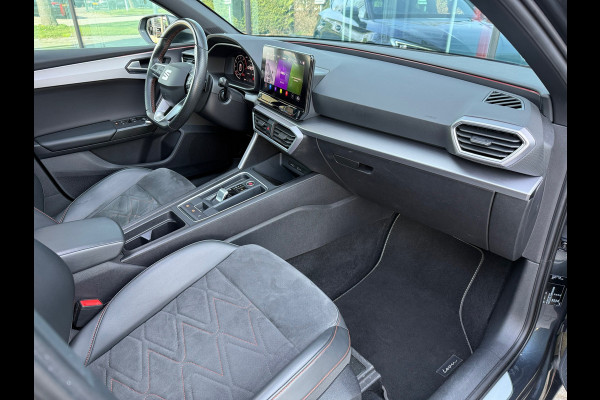 Seat Leon 1.5 eTSI FR Launch Edition - Automaat - schuif-/kanteldak - Beats - Trekhaak - Org.NL