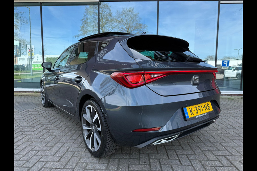 Seat Leon 1.5 eTSI FR Launch Edition - Automaat - schuif-/kanteldak - Beats - Trekhaak - Org.NL