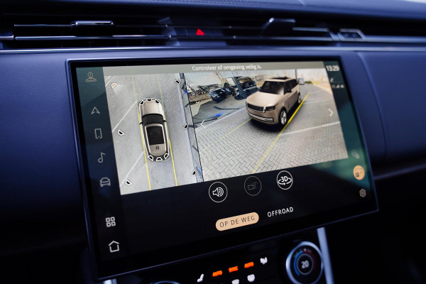 Land Rover Range Rover P 440 SE Zwart Leder / 23 Inch / Panoramadak