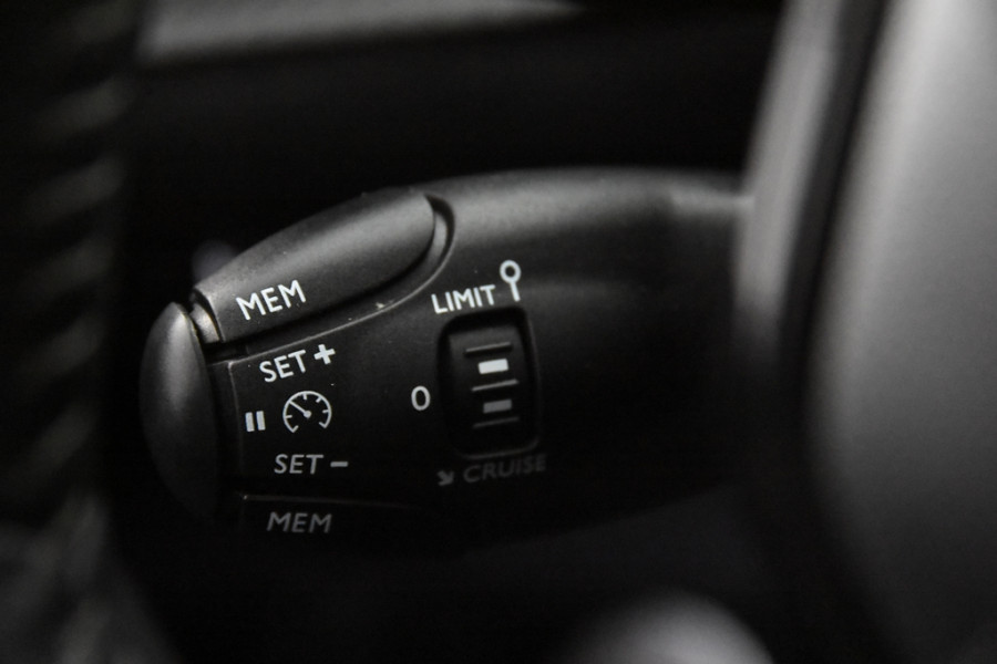 Peugeot 208 1.2 Active *1ste Eigenaar*Cruise Control*Airco*