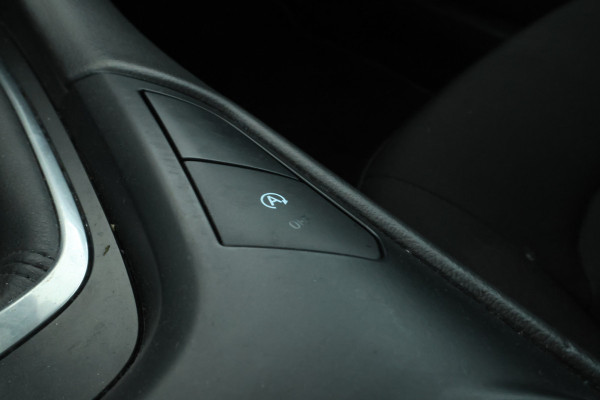 Ford Mondeo Wagon 2.0 EcoBlue Titanium Navigatie, Climate, Trekhaak,