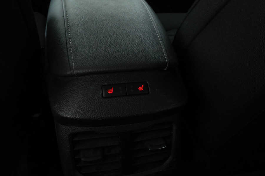 Ford Mondeo Wagon 2.0 EcoBlue Titanium Navigatie, Climate, Trekhaak,