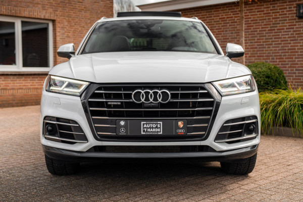 Audi Q5 55 TFSI e Quattro S Edition 367 PK Pano RS-Zetels Trekhaak Virtual 360 Camera B&O 20''