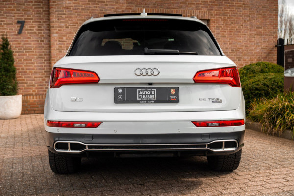 Audi Q5 55 TFSI e Quattro S Edition 367 PK Pano RS-Zetels Trekhaak Virtual 360 Camera B&O 20''