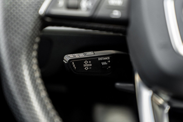 Audi Q5 55 TFSI e Quattro S Edition 367 PK Pano RS-Zetels Trekhaak Virtual 360 Camera B&O 20''