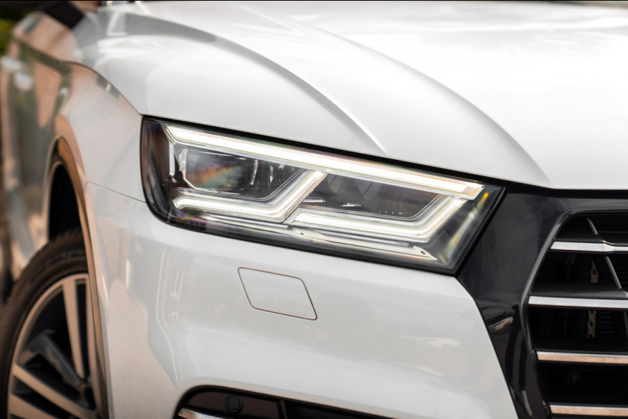 Audi Q5 55 TFSI e Quattro S Edition 367 PK Pano RS-Zetels Trekhaak Virtual 360 Camera B&O 20''