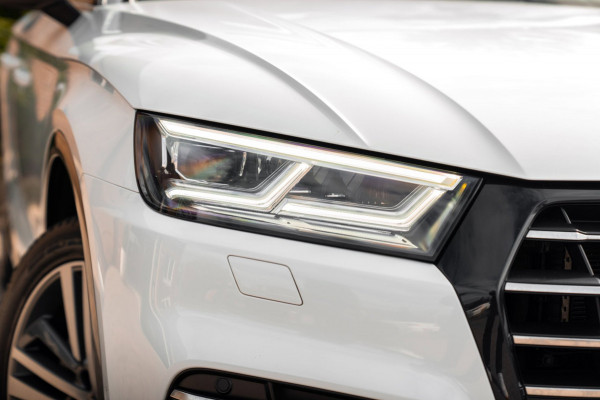 Audi Q5 55 TFSI e Quattro S Edition 367 PK Pano RS-Zetels Trekhaak Virtual 360 Camera B&O 20''