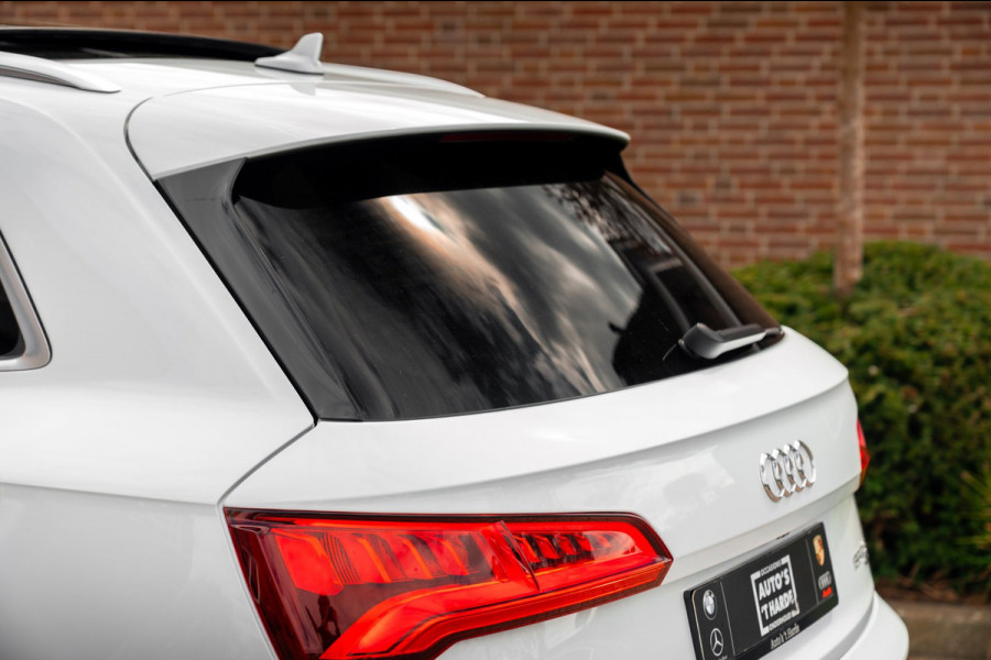 Audi Q5 55 TFSI e Quattro S Edition 367 PK Pano RS-Zetels Trekhaak Virtual 360 Camera B&O 20''