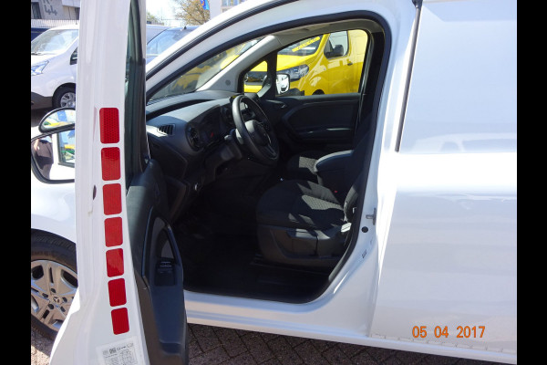 Mercedes-Benz Citan 108 CDI L1 Pro MBUX AIRCO CRUISE CONTROL NAVIGATIE