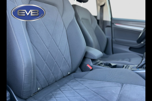 Volkswagen Golf 1.0 eTSI AUTOMAAT Life Business, vele opties, led verlichting,stoel-stuurverwarming, 1 e eigenaar, NL auto met nap