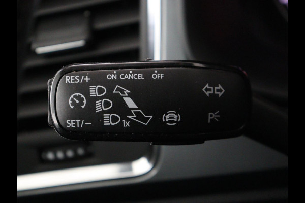 Seat Ateca 1.5 TSI Style | Automaat | Trekhaak | Camera | Carplay | Navigatie | Cruise control | Climate control | Getint glas