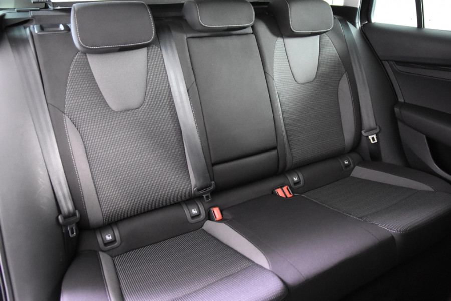 Škoda Octavia Combi 1.0 TSI Clever *1ste Eigenaar*Trekhaak*Stoelverwarming*Navigatie*Camera*